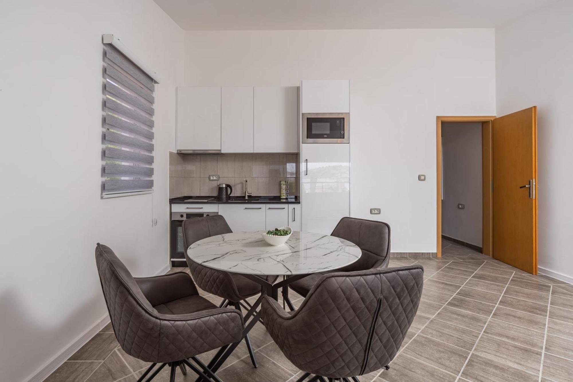 Sunset Marina Apartman Bar Kültér fotó