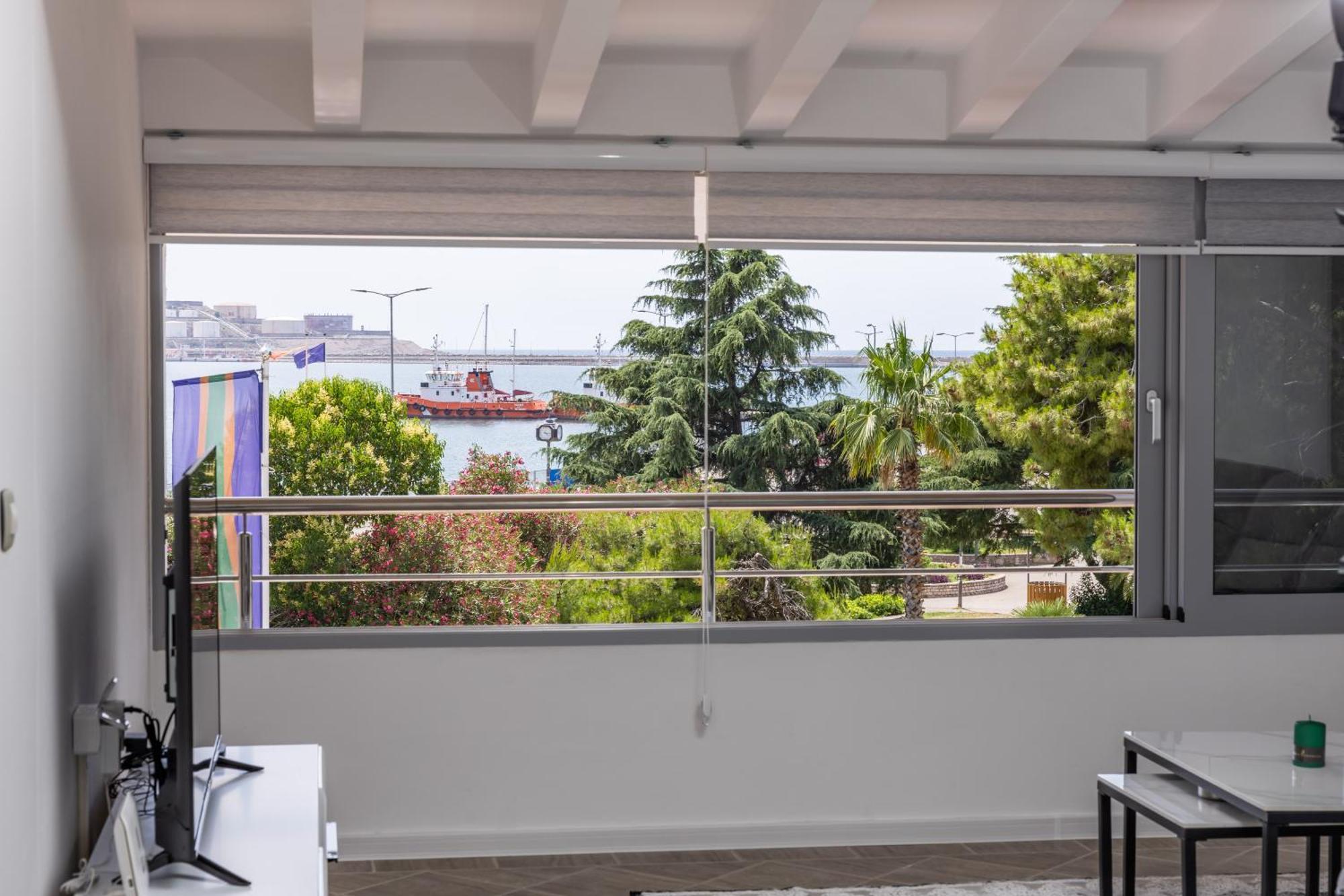 Sunset Marina Apartman Bar Kültér fotó